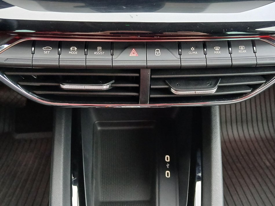 Škoda Octavia IV 1.5TSi Style