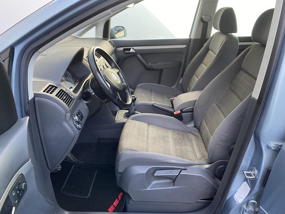 Volkswagen Touran 1.9 TDi 