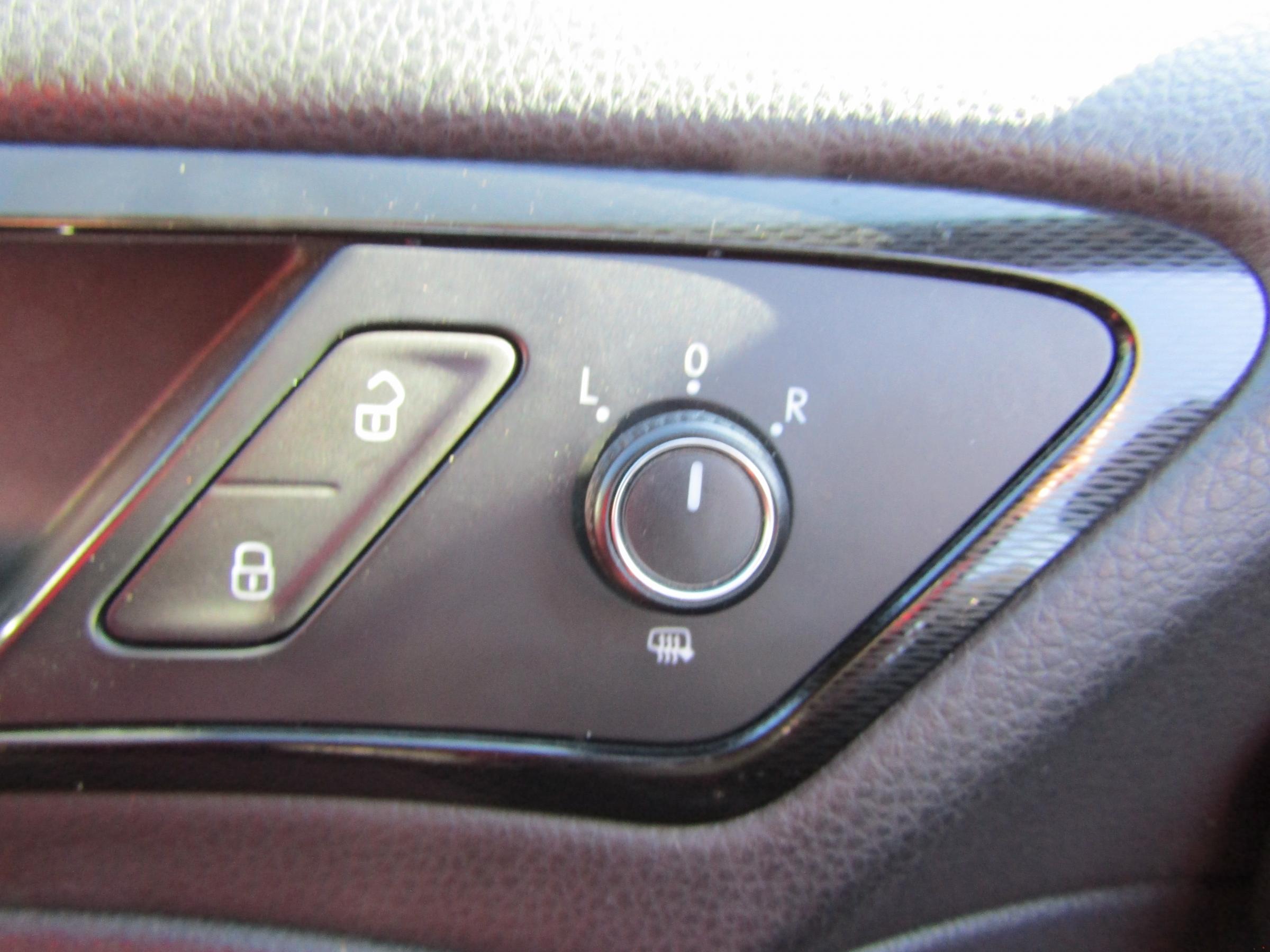 Volkswagen Golf, 2013 - pohled č. 16