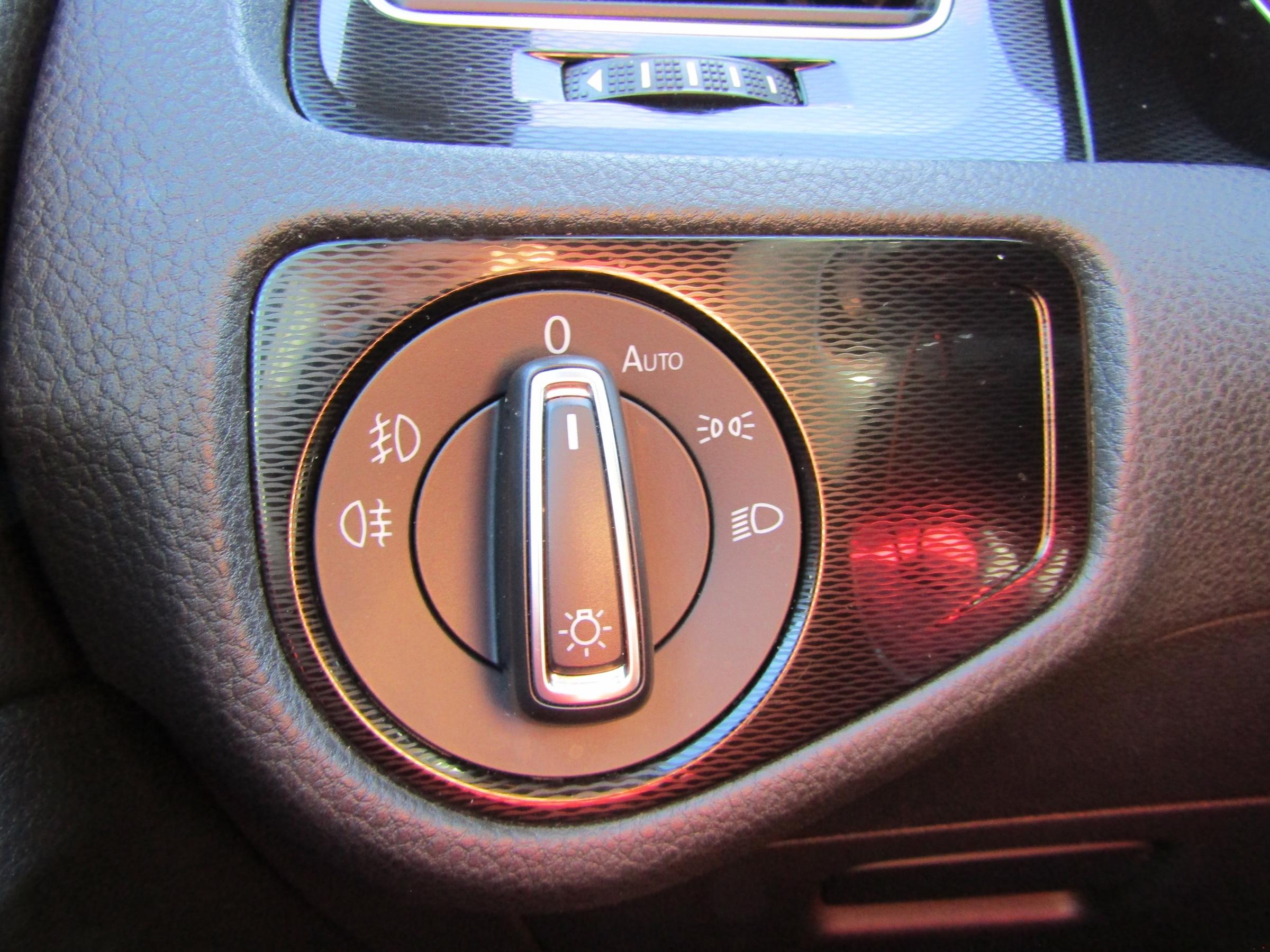 Volkswagen Golf, 2013 - pohled č. 17