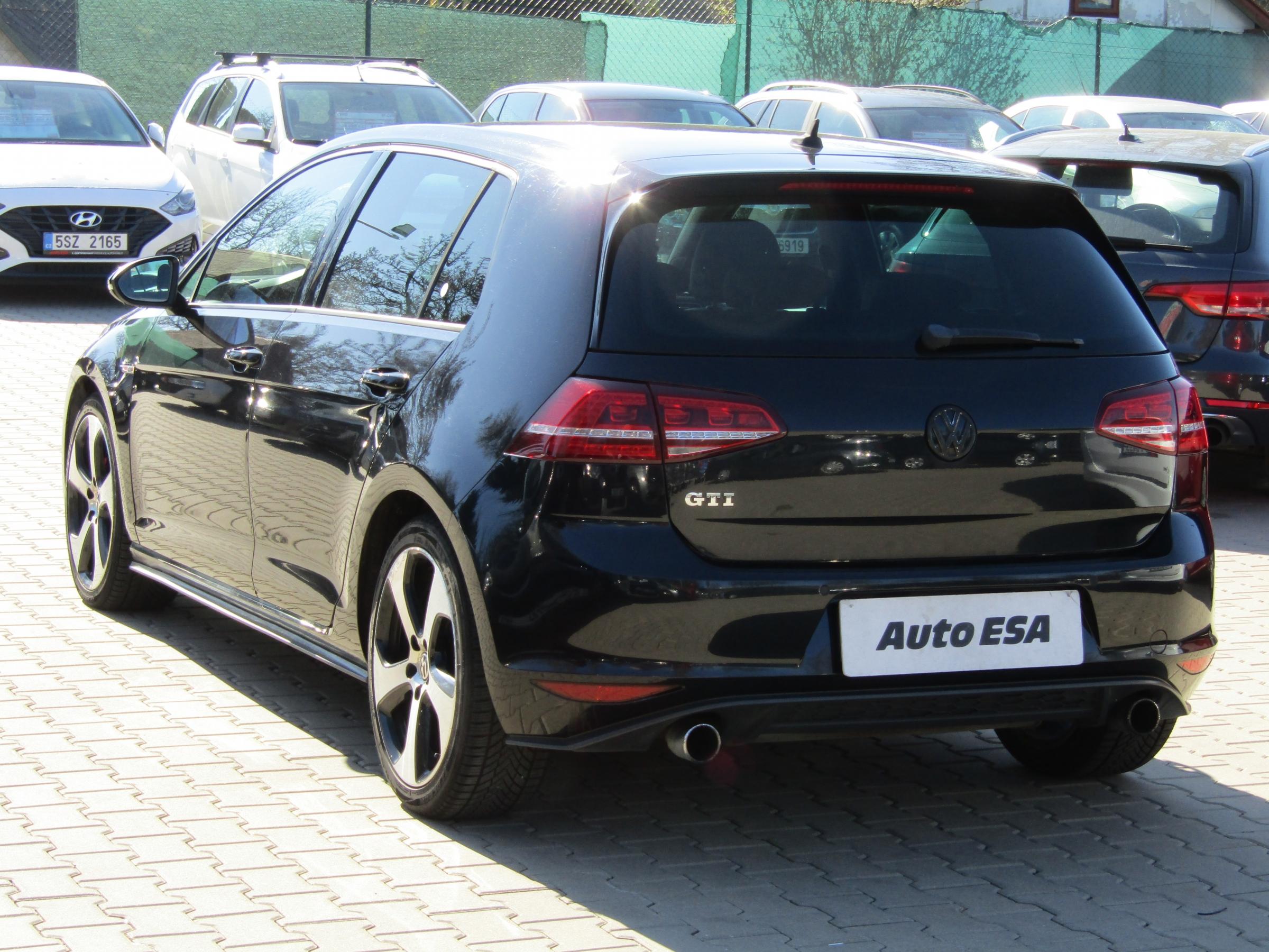 Volkswagen Golf, 2013 - pohled č. 4