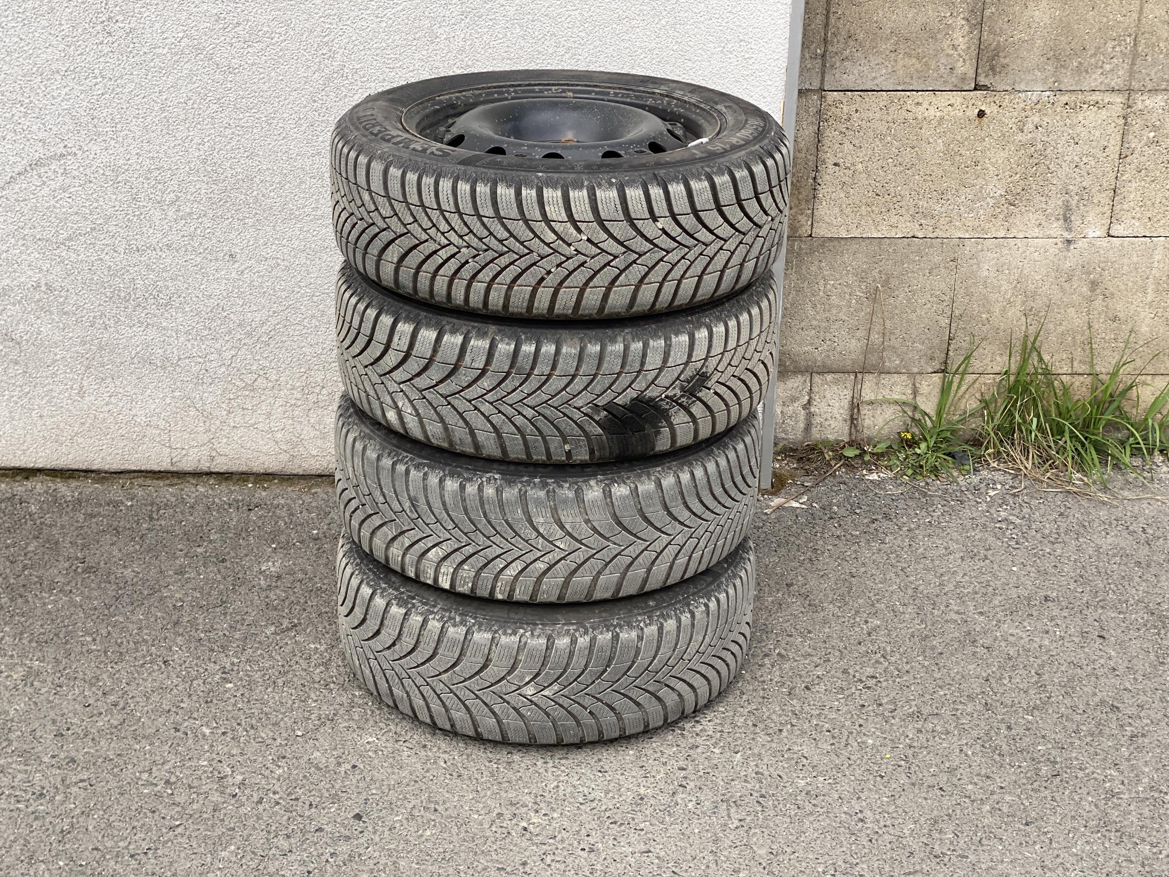 Ford C-MAX, 2008 - pohled č. 17