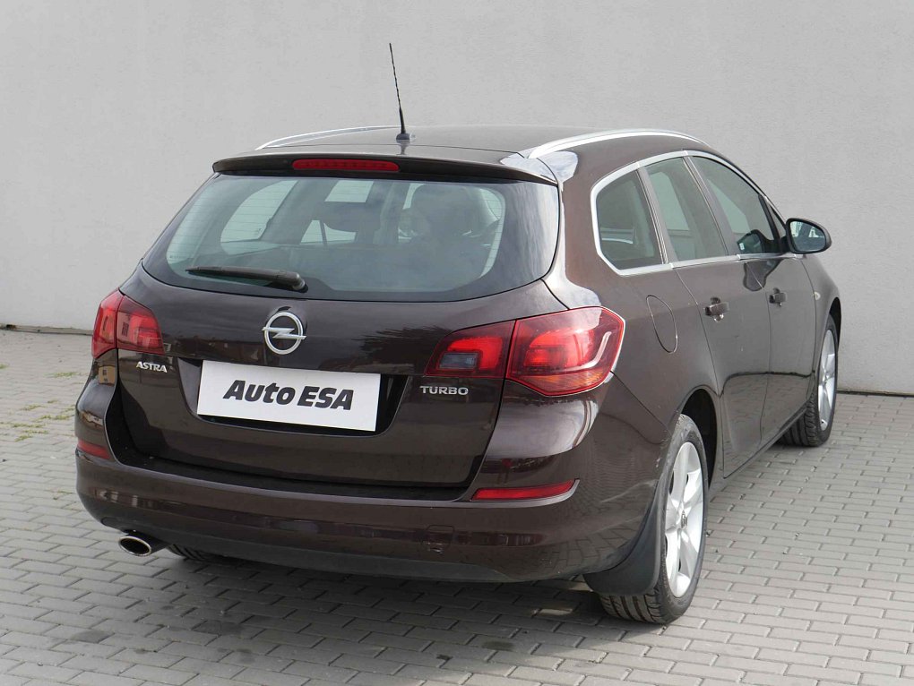 Opel Astra 1.4T  Sports Tourer