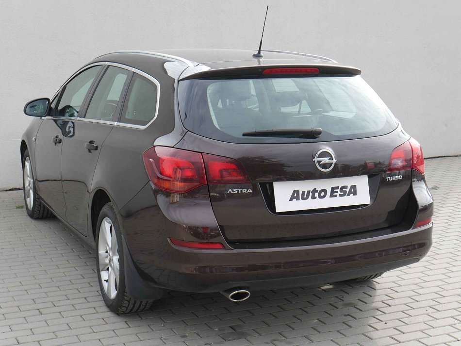 Opel Astra 1.4T  Sports Tourer