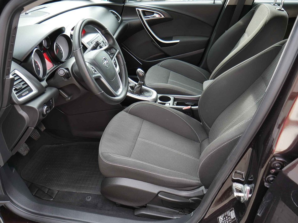 Opel Astra 1.4T  Sports Tourer