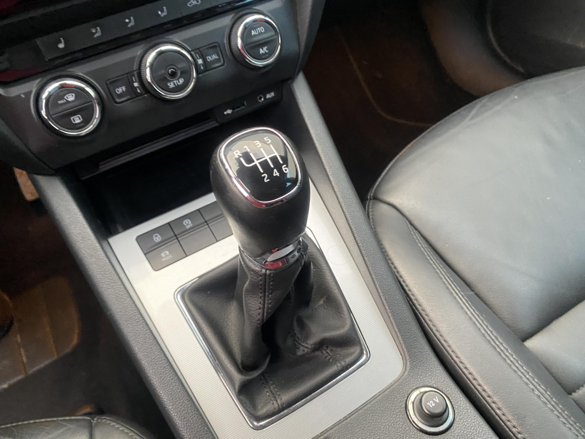 Škoda Octavia III, 2014 - pohled č. 16