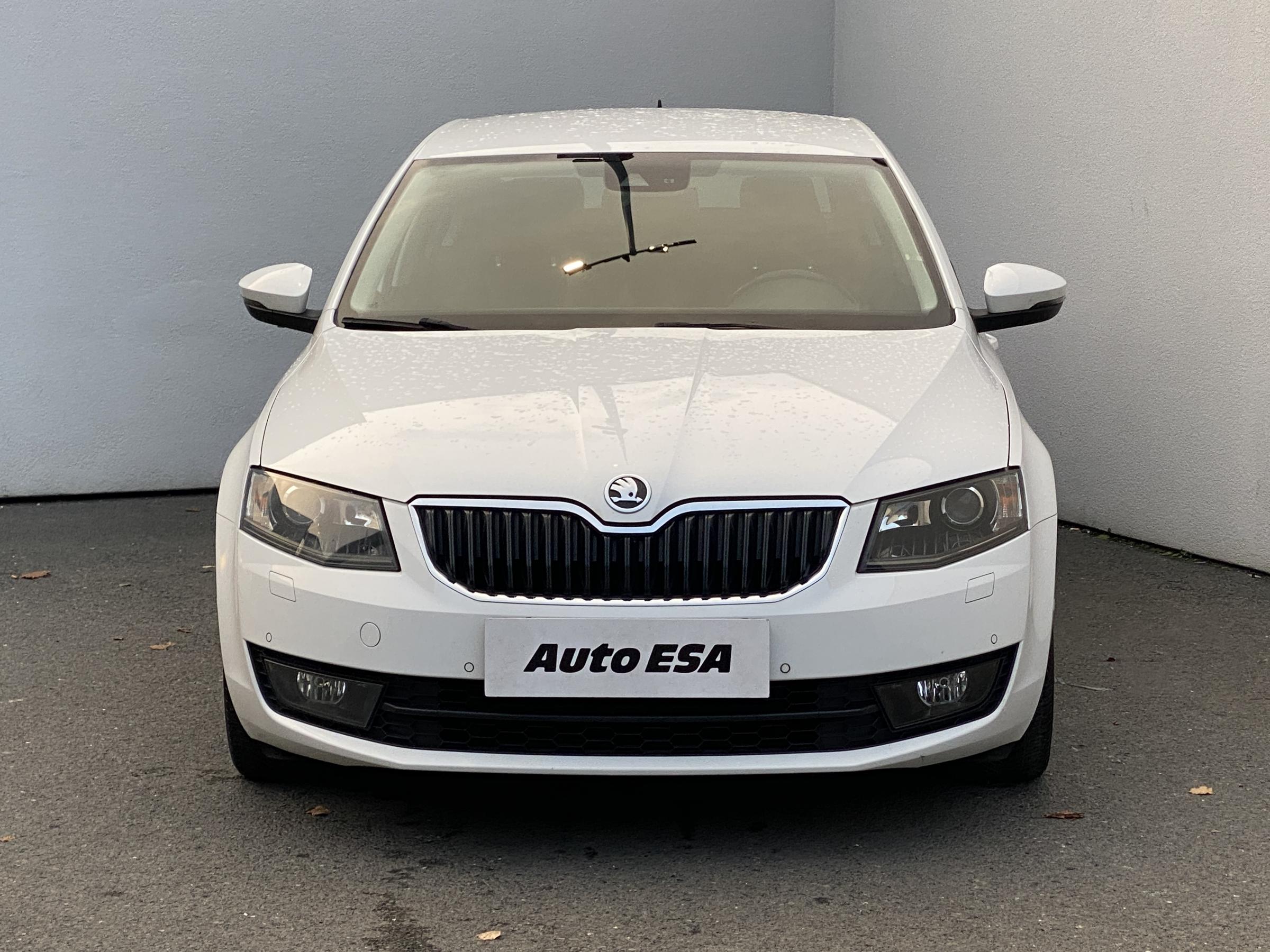 Škoda Octavia III, 2014 - pohled č. 2