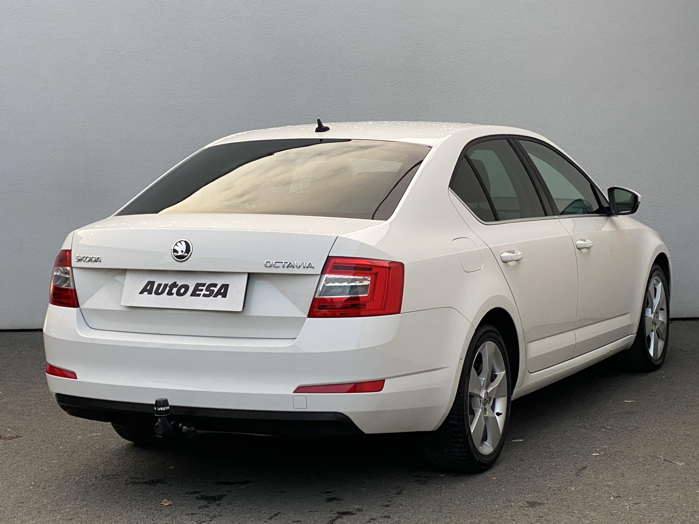 Škoda Octavia III, 2014 - pohled č. 4