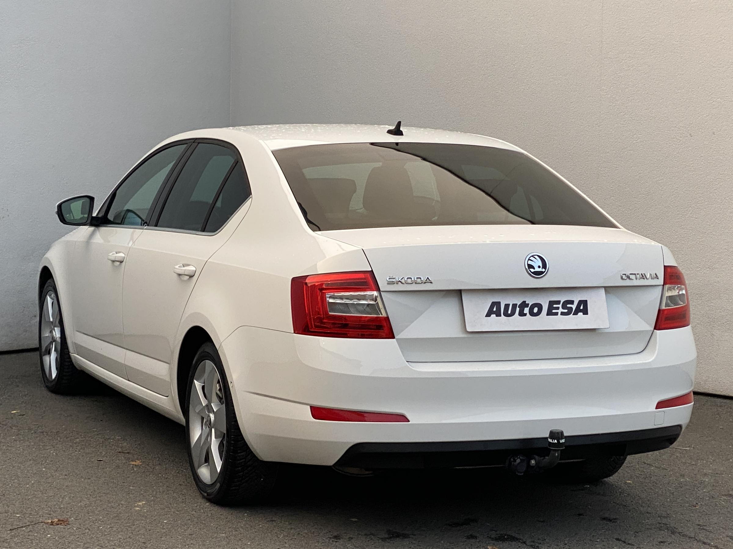 Škoda Octavia III, 2014 - pohled č. 6