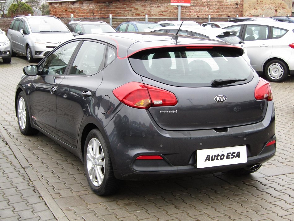 Kia Ceed 1.6 GDi 
