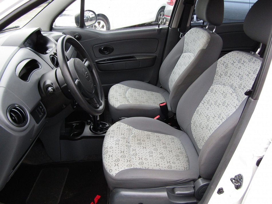 Chevrolet Spark 0.8i 