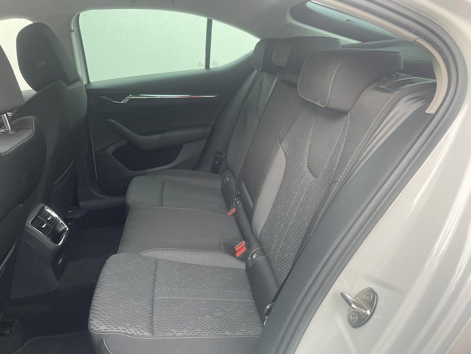 Škoda Octavia IV 2.0TDi Style