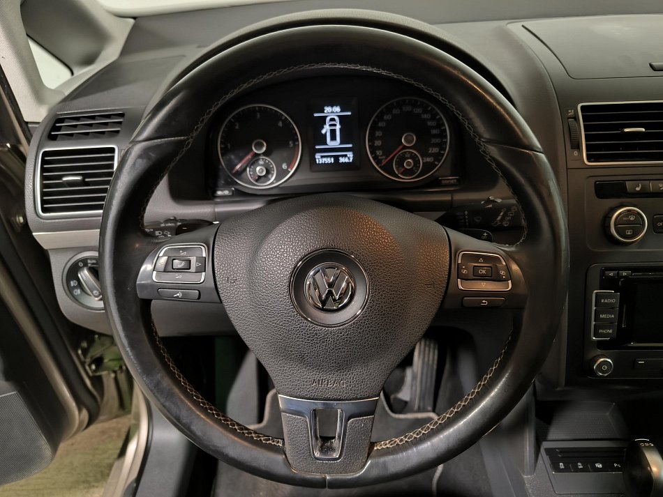 Volkswagen Touran 2.0TDi 