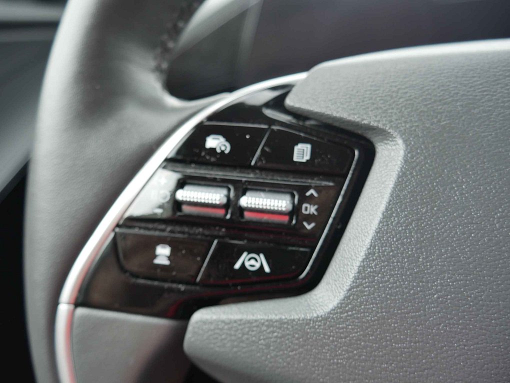 Kia Niro 1.6 GDi 