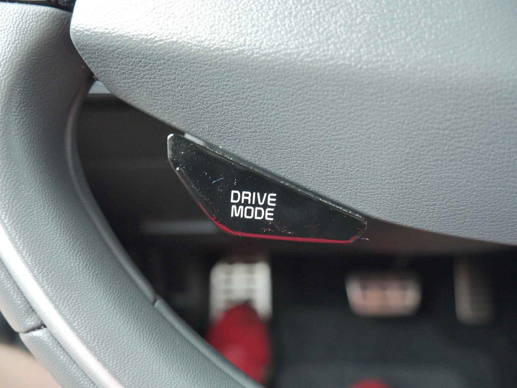 Kia Niro 1.6 GDi 