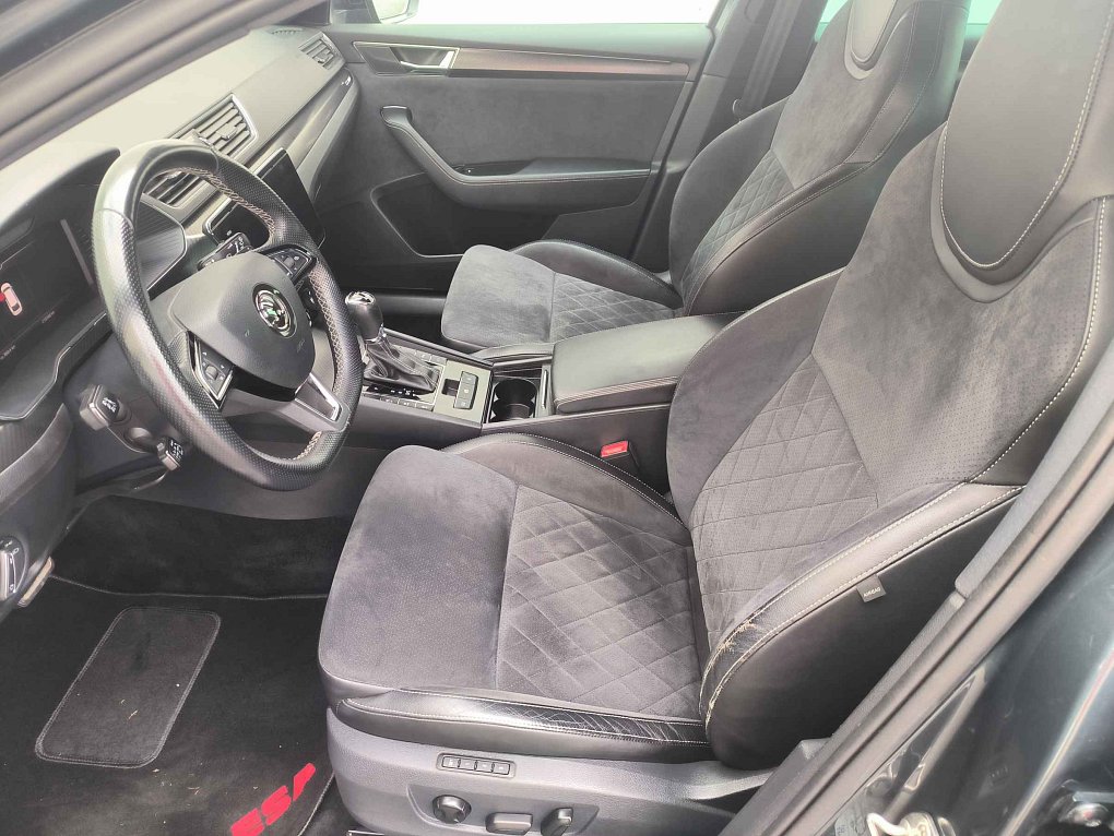 Škoda Superb III 2.0 TDi SportLine 4x4