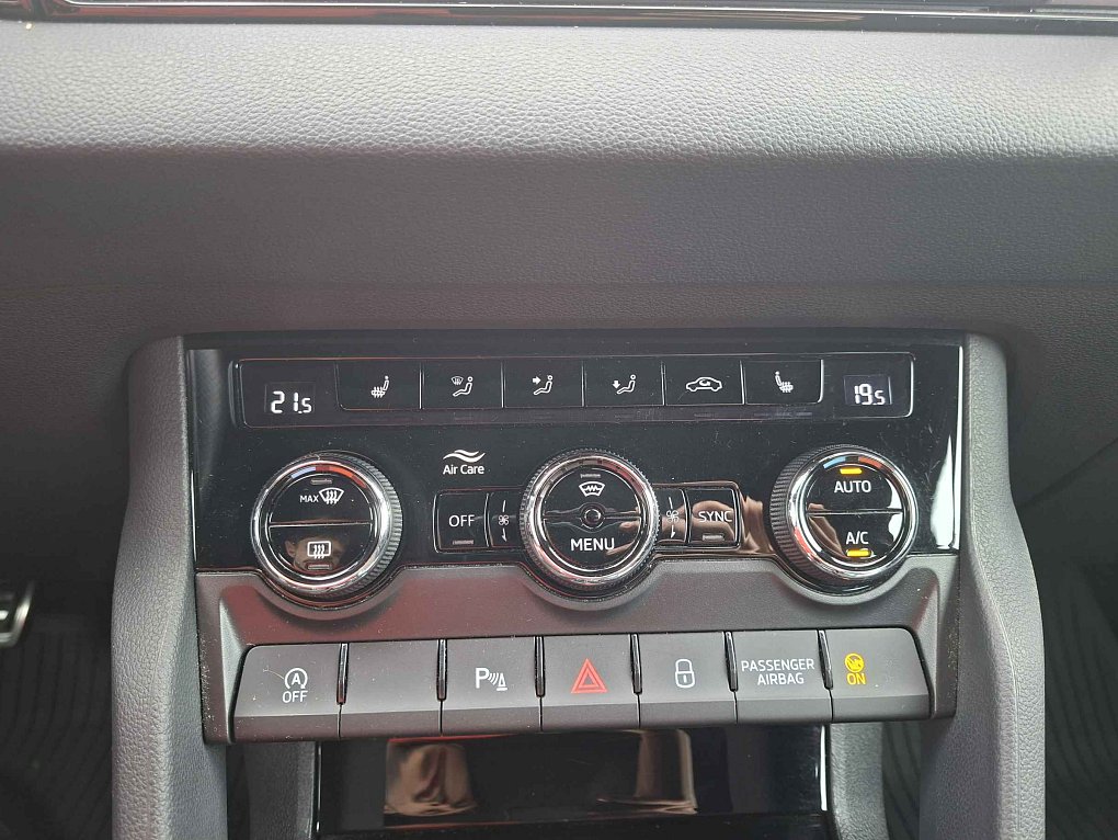 Škoda Karoq 1.5 TSi SportLine
