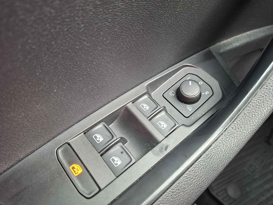 Škoda Karoq 1.5 TSi SportLine