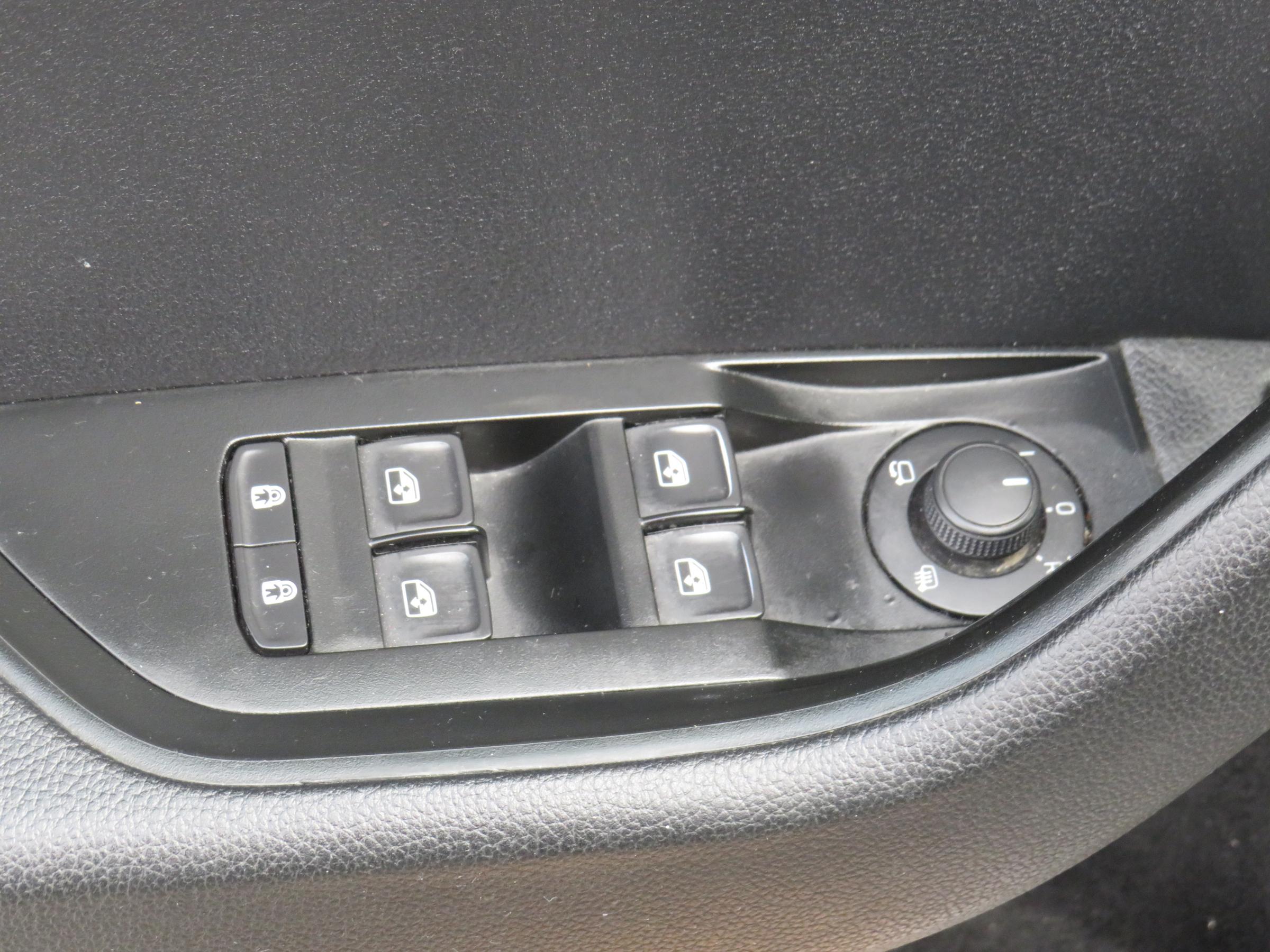 Škoda Superb III, 2020 - pohled č. 11