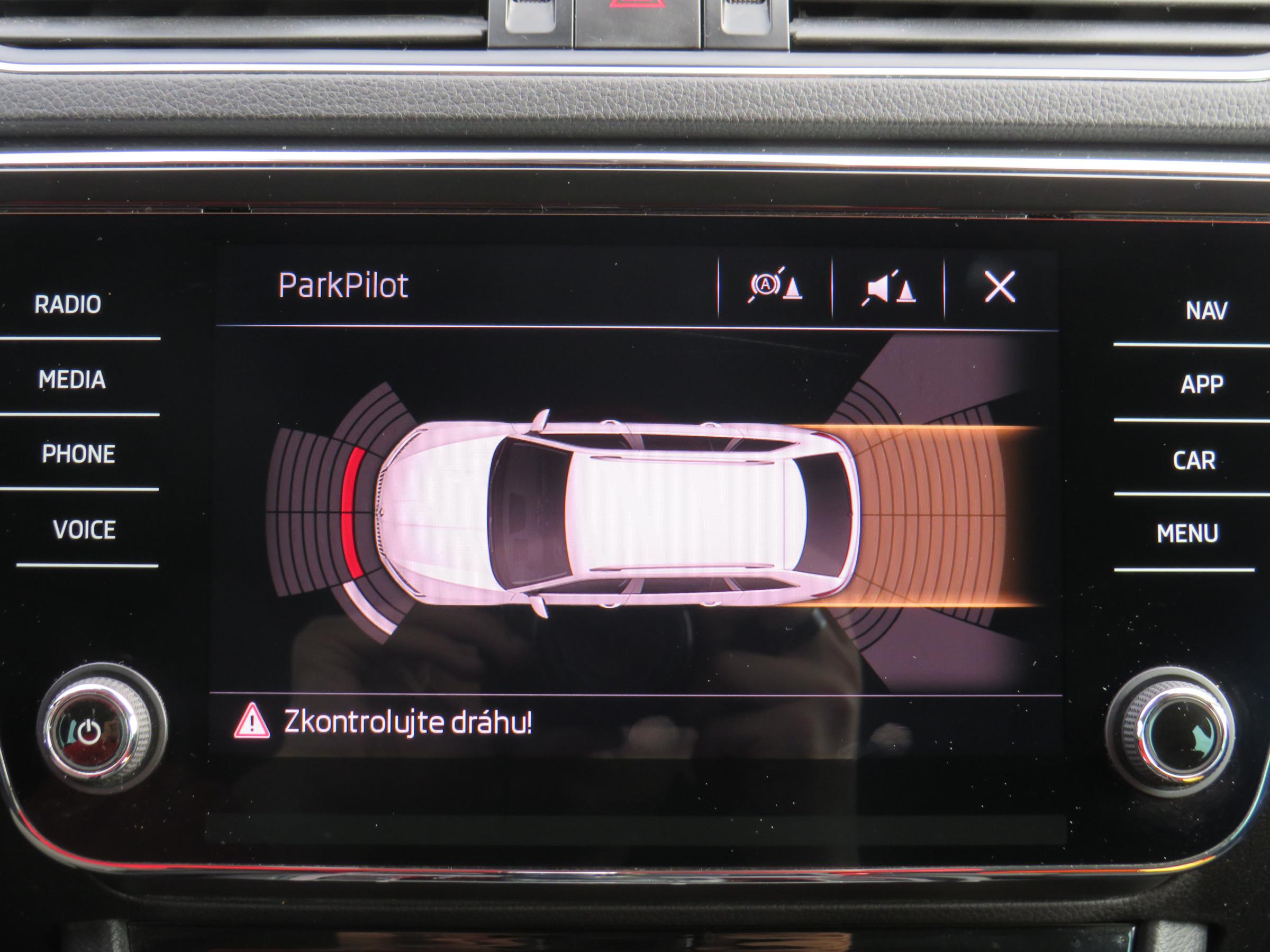 Škoda Superb III, 2020 - pohled č. 15