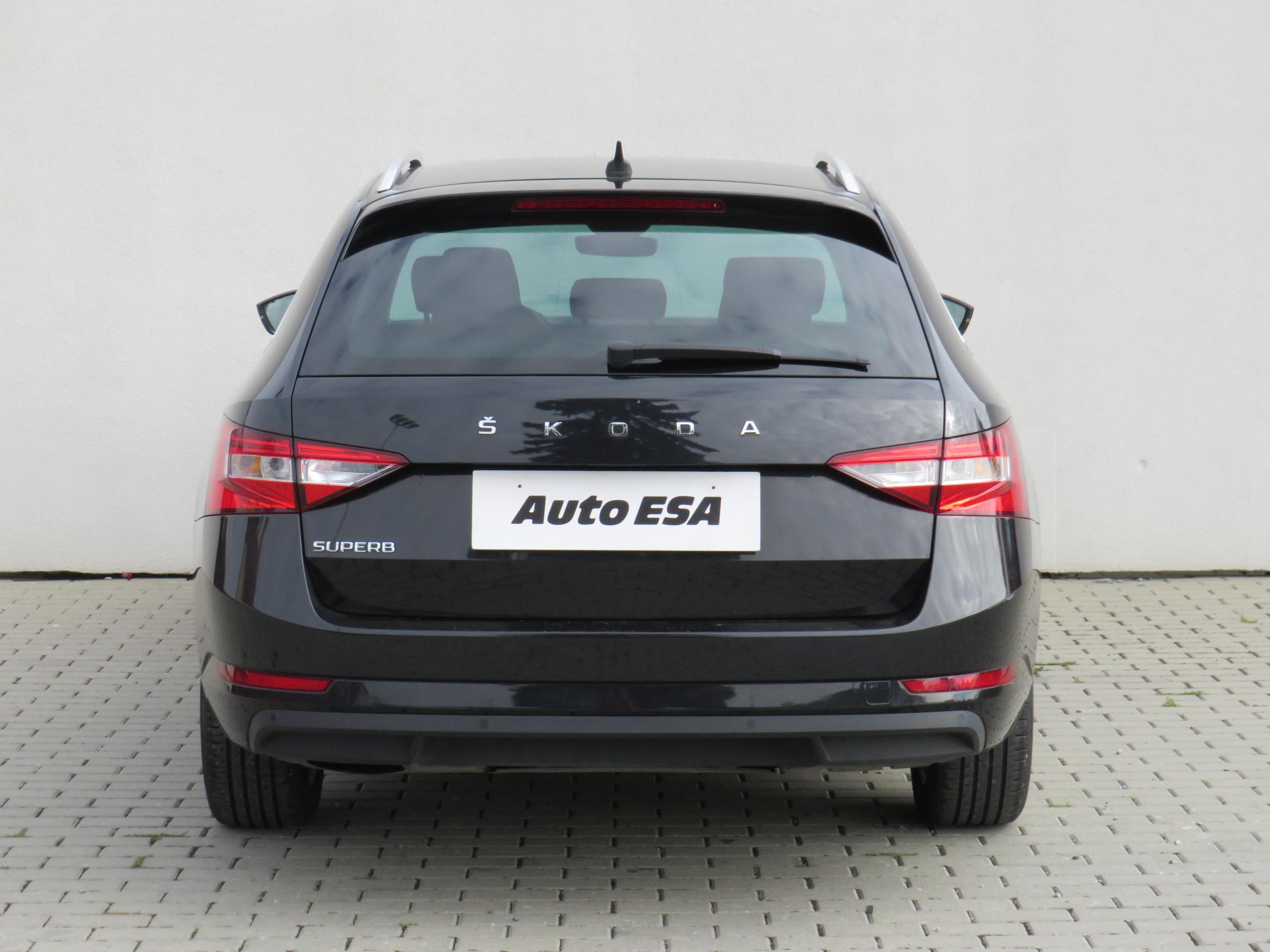Škoda Superb III, 2020 - pohled č. 5