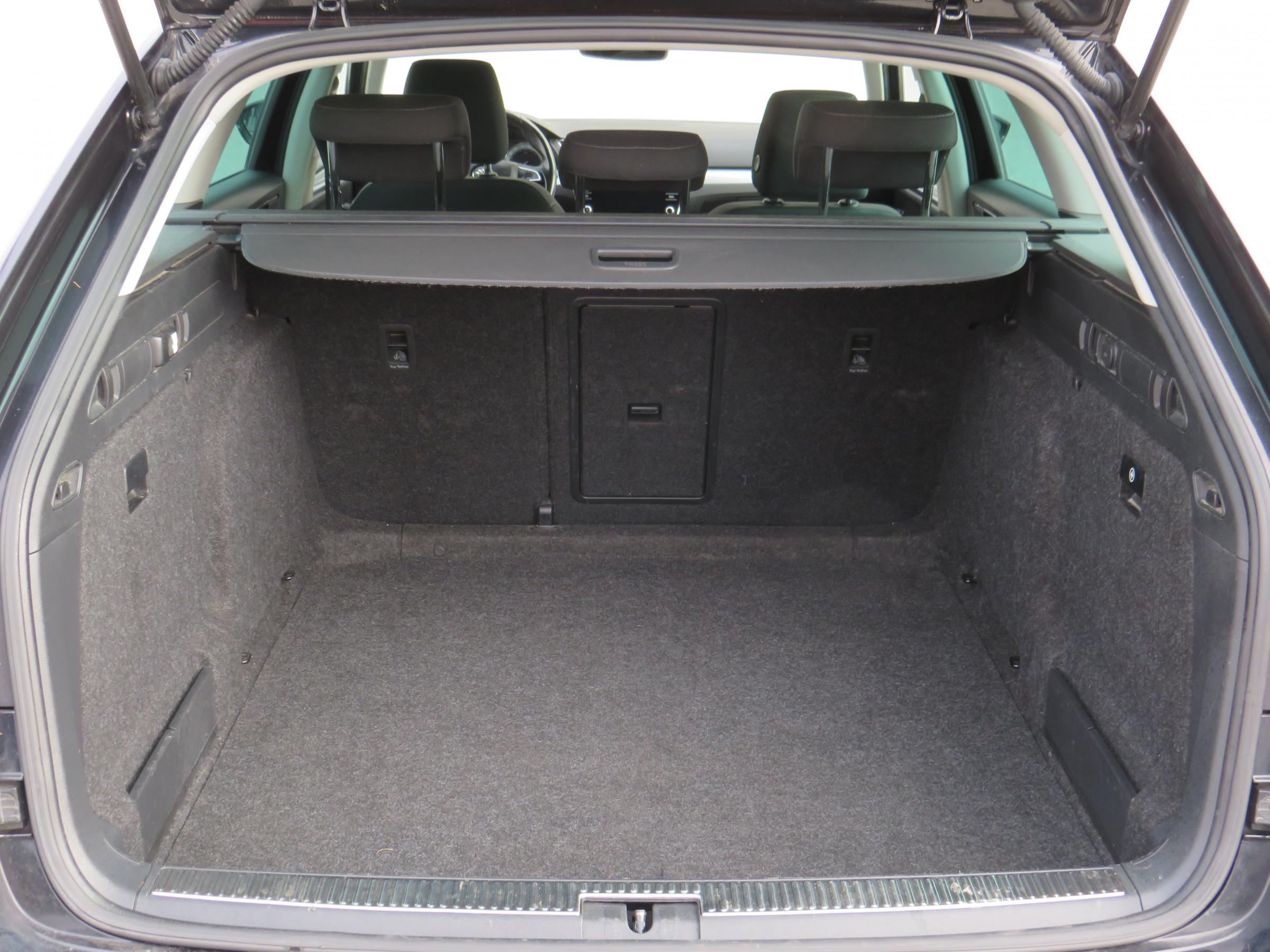 Škoda Superb III, 2020 - pohled č. 7