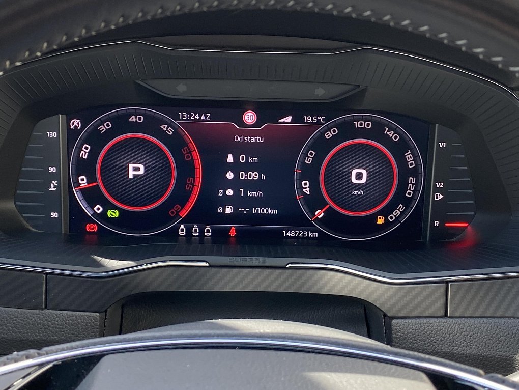 Škoda Superb III 2.0 TDi SportLine