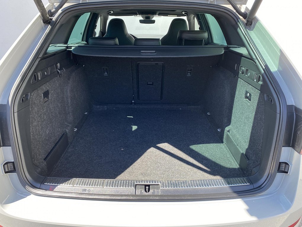 Škoda Superb III 2.0 TDi SportLine