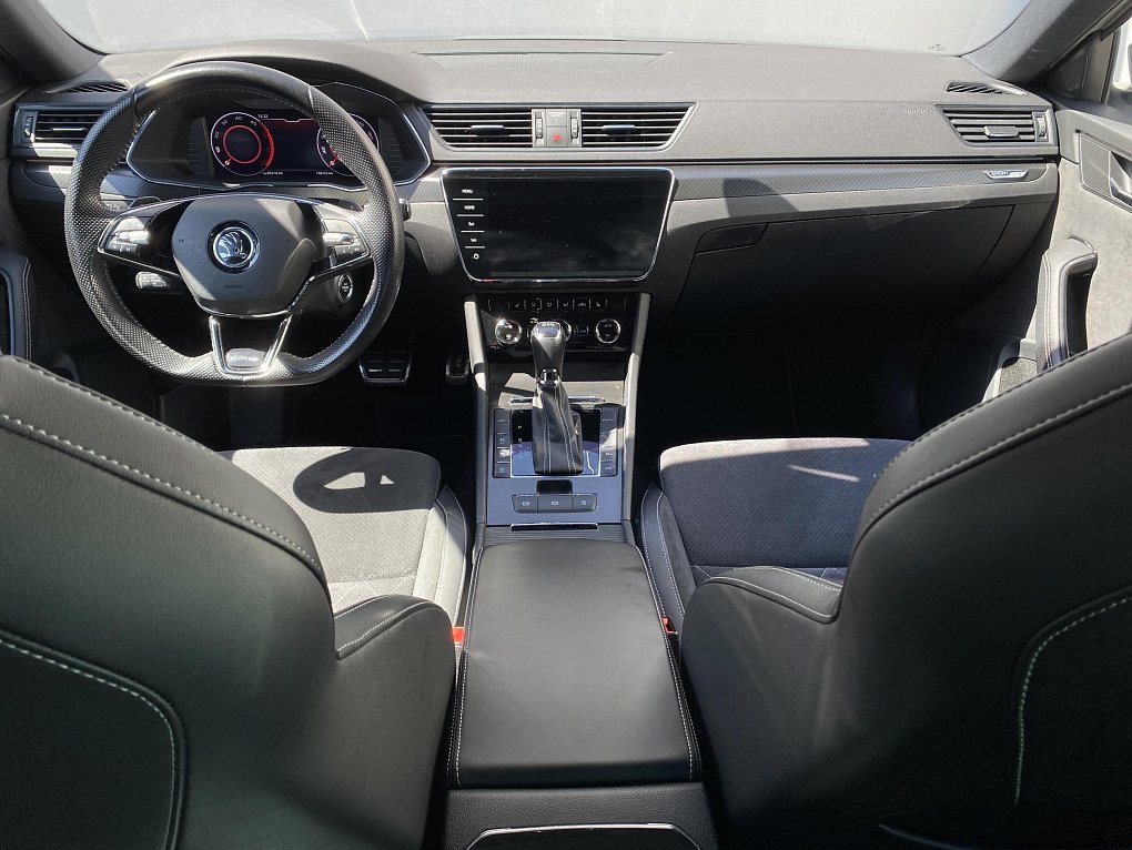 Škoda Superb III 2.0 TDi SportLine