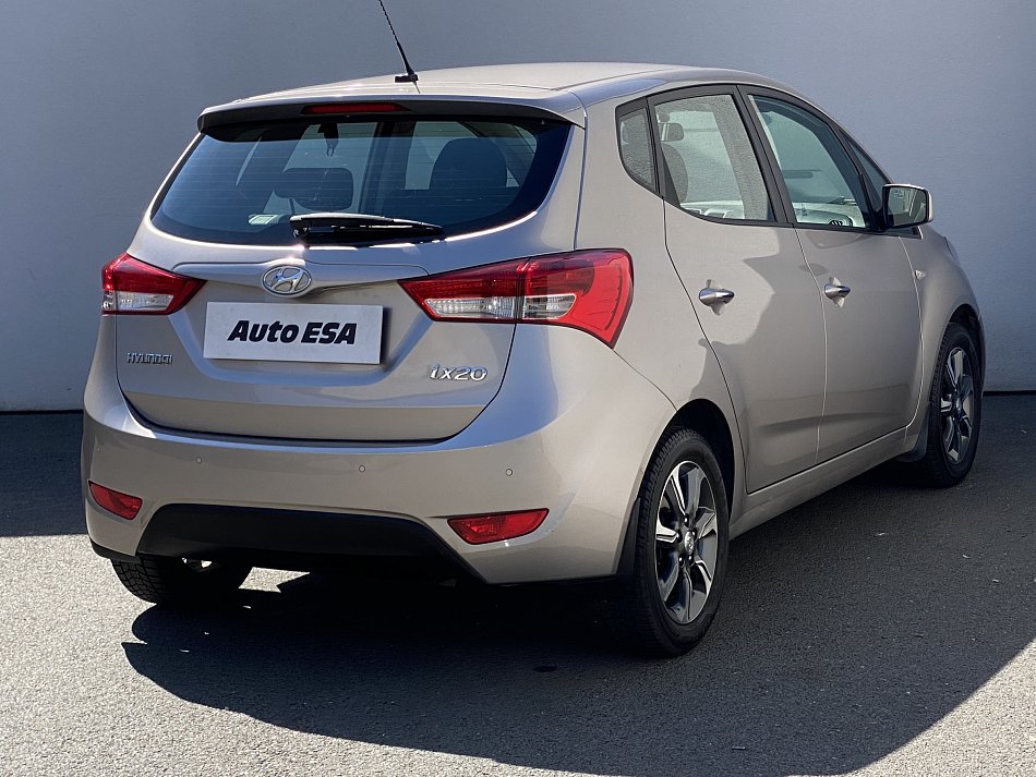 Hyundai Ix20 1.4I 