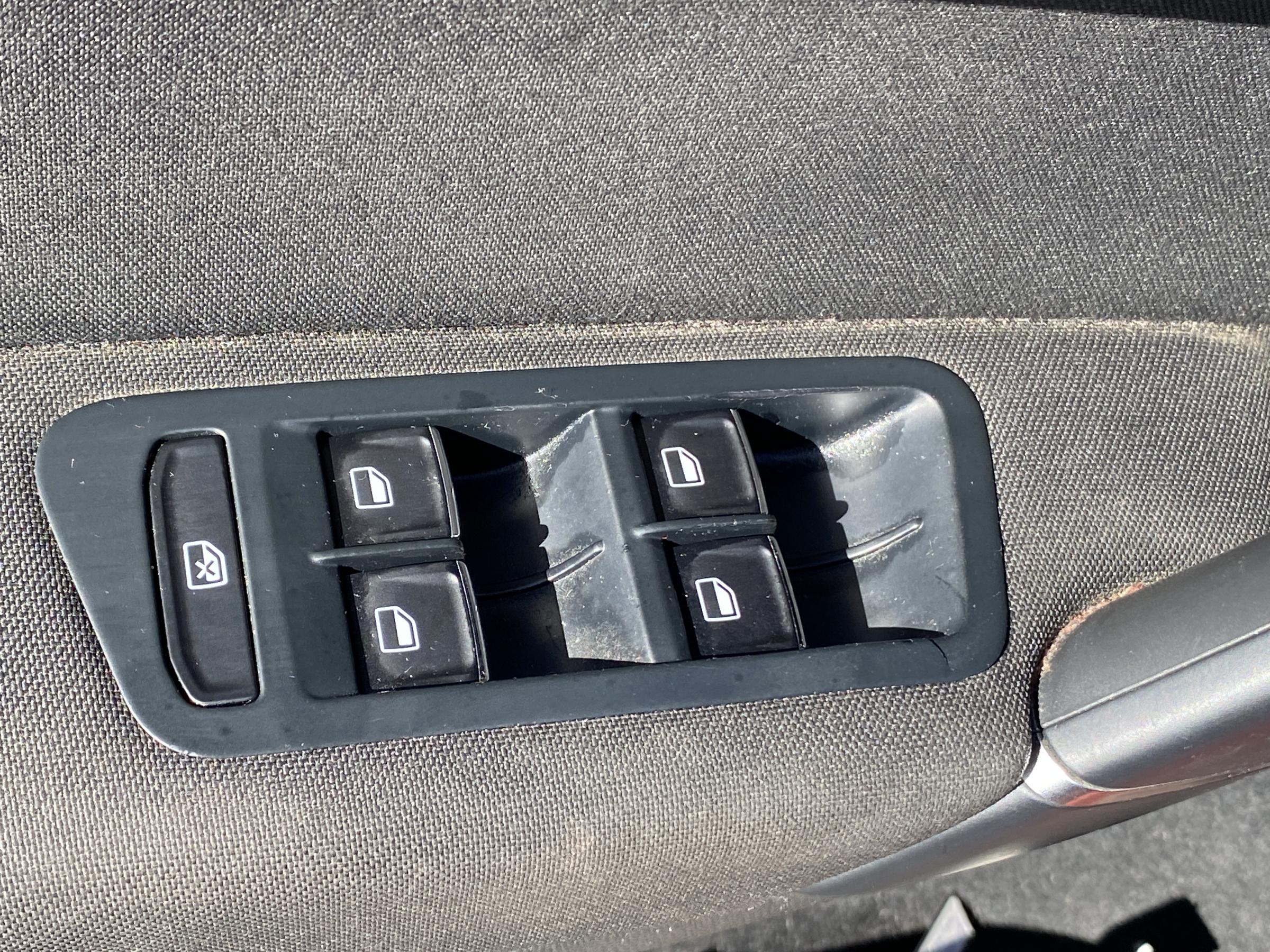 Volkswagen Sportsvan, 2016 - pohled č. 12