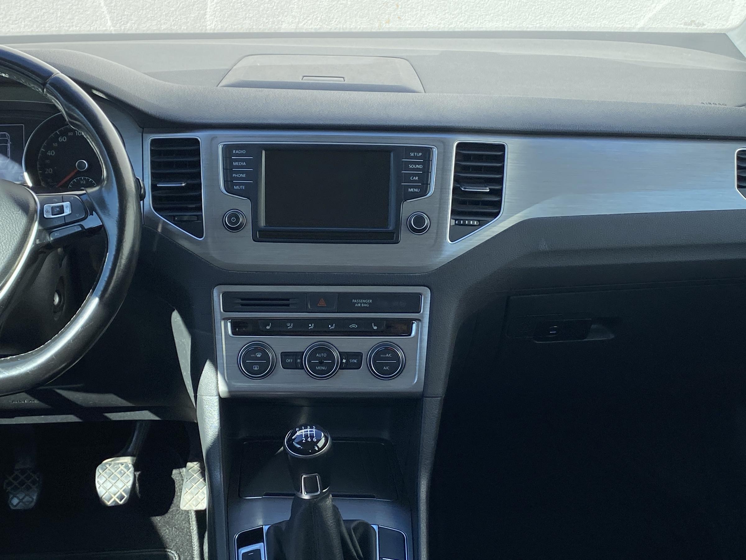 Volkswagen Sportsvan, 2016 - pohled č. 9