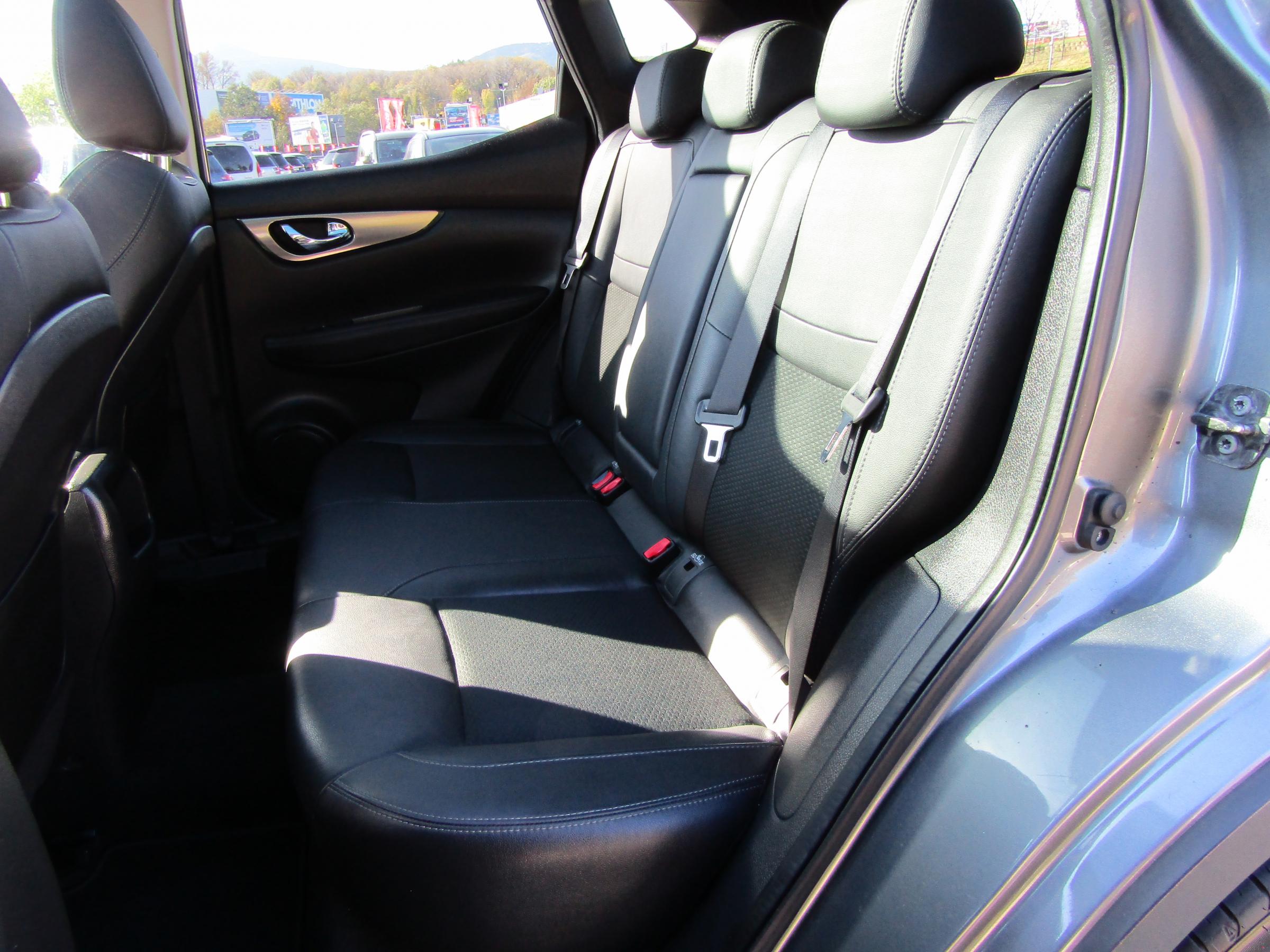 Nissan Qashqai, 2017 - pohled č. 10