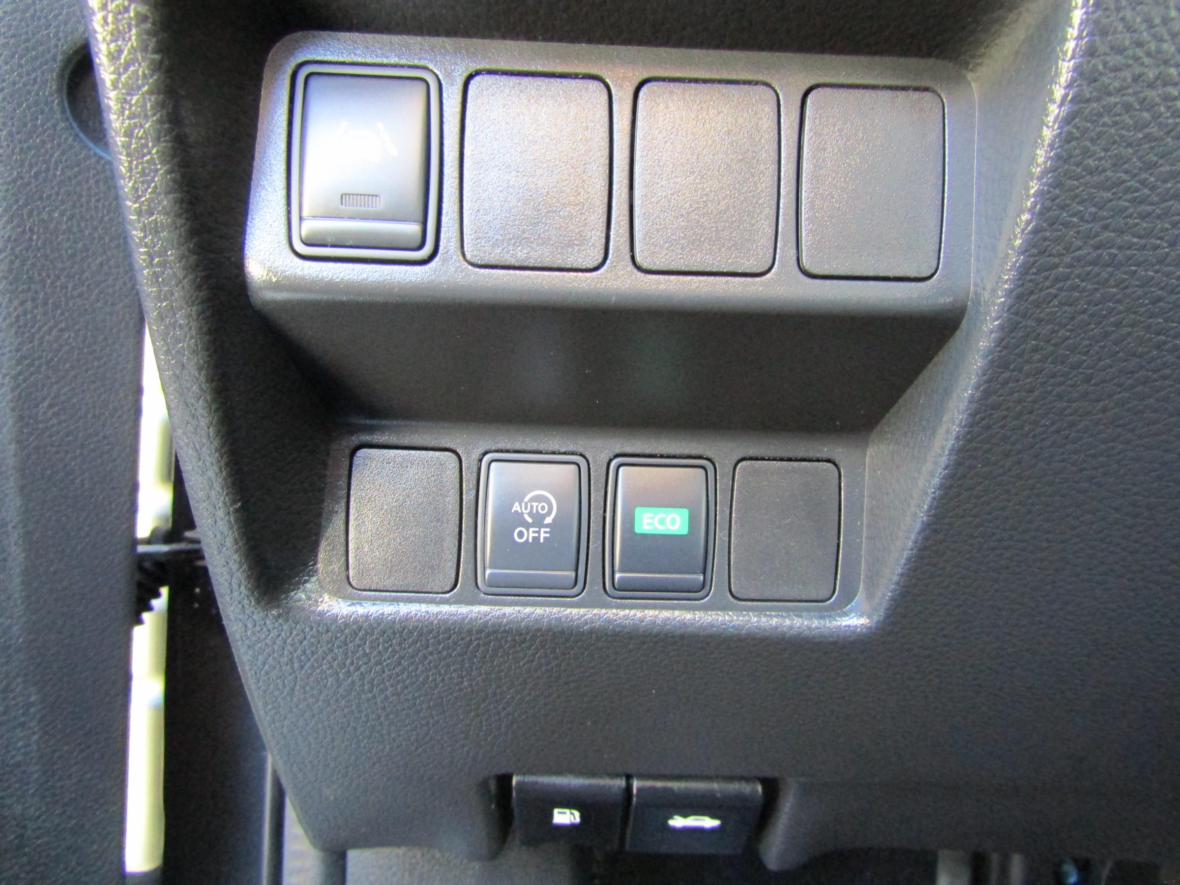 Nissan Qashqai, 2017 - pohled č. 14