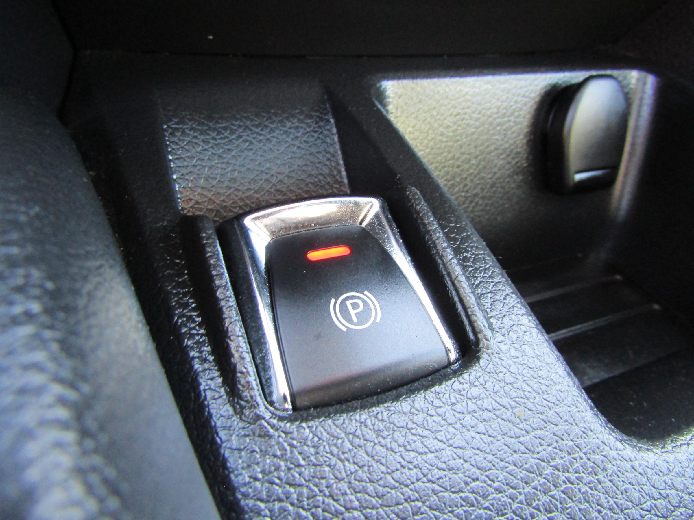 Nissan Qashqai, 2017 - pohled č. 17