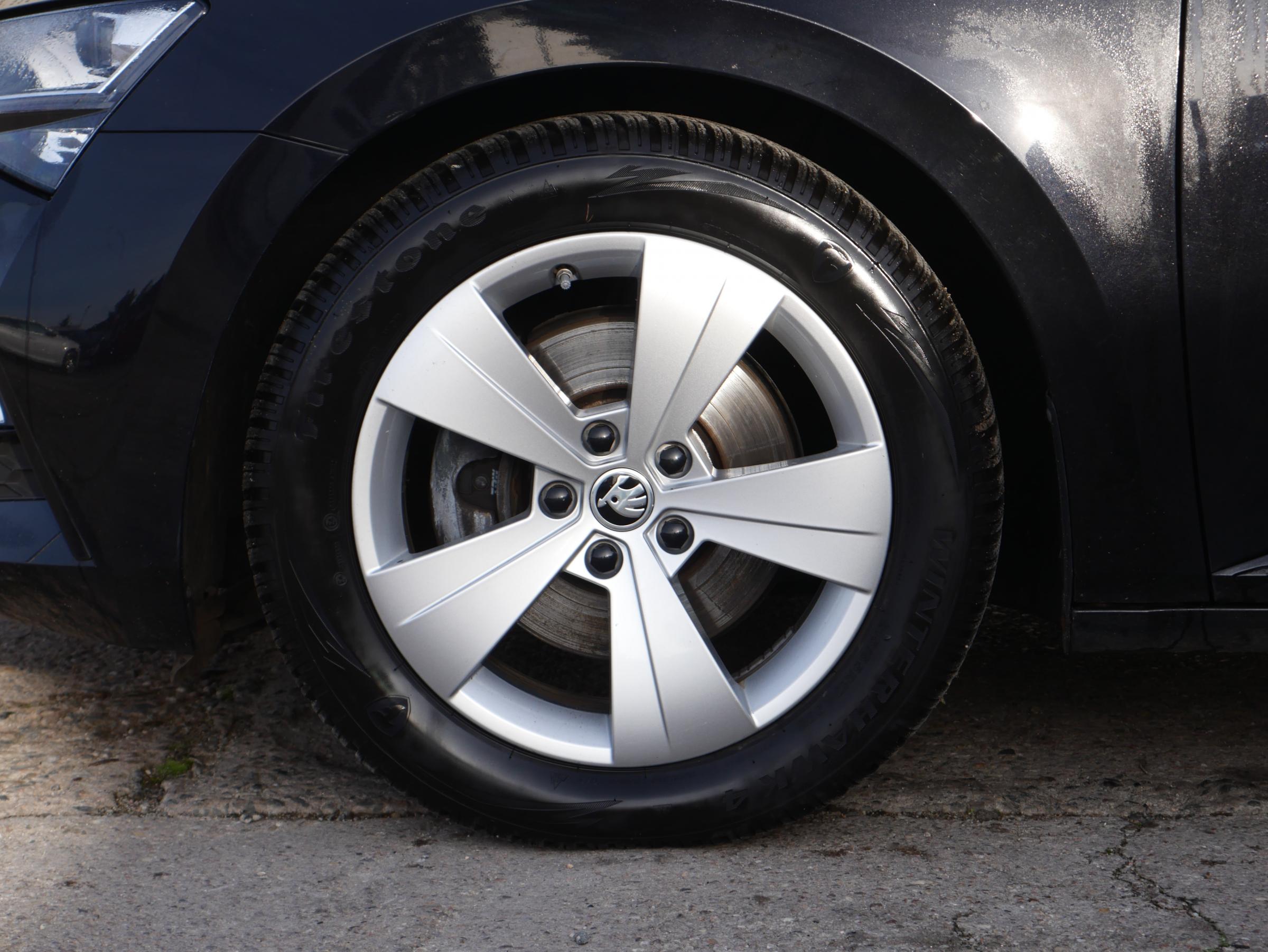 Škoda Superb III, 2020 - pohled č. 21