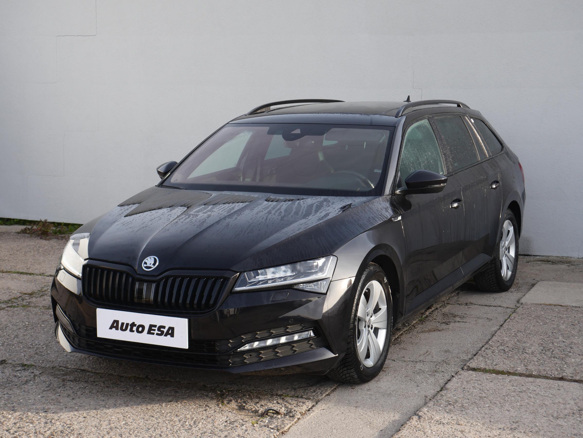 Škoda Superb III, 2020 - pohled č. 3