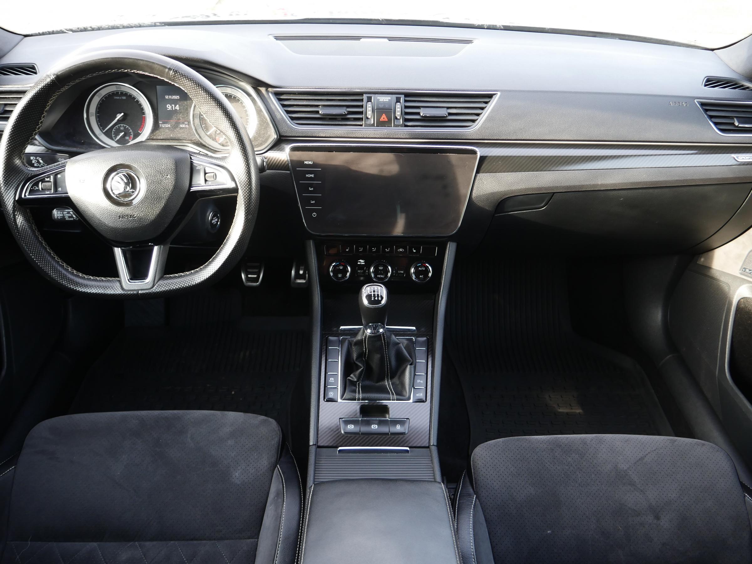 Škoda Superb III, 2020 - pohled č. 8