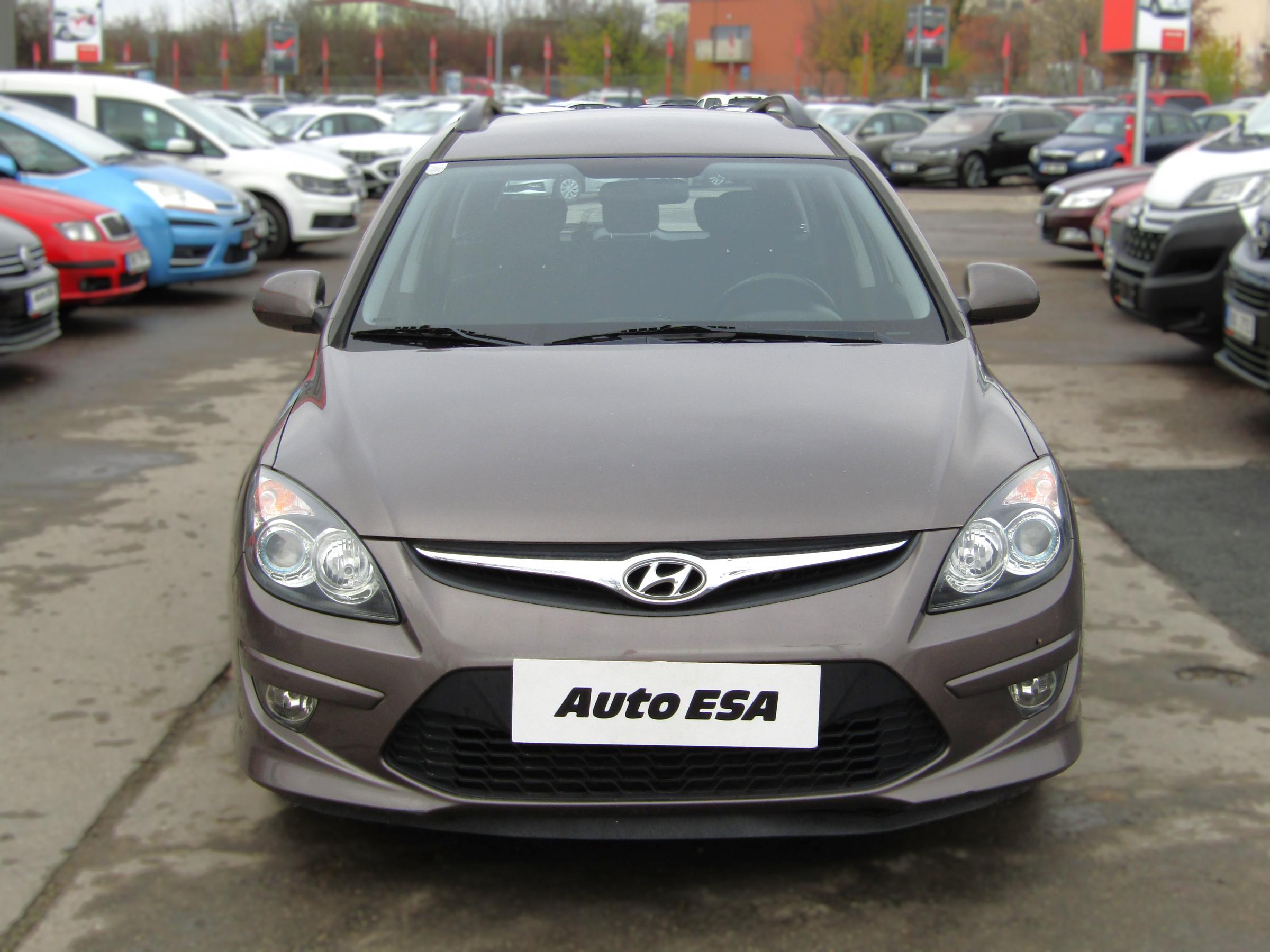 Hyundai i30, 2011 - pohled č. 2