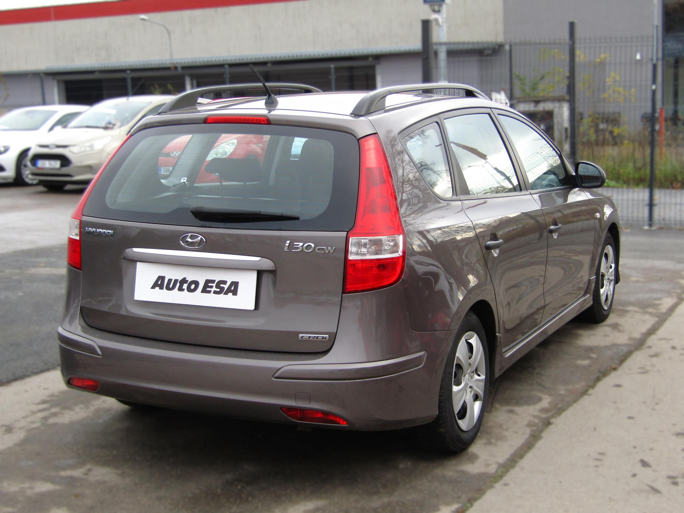 Hyundai i30, 2011 - pohled č. 4