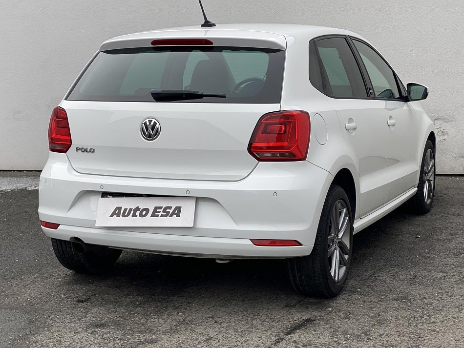 Volkswagen Polo 1.2 TSi Sound