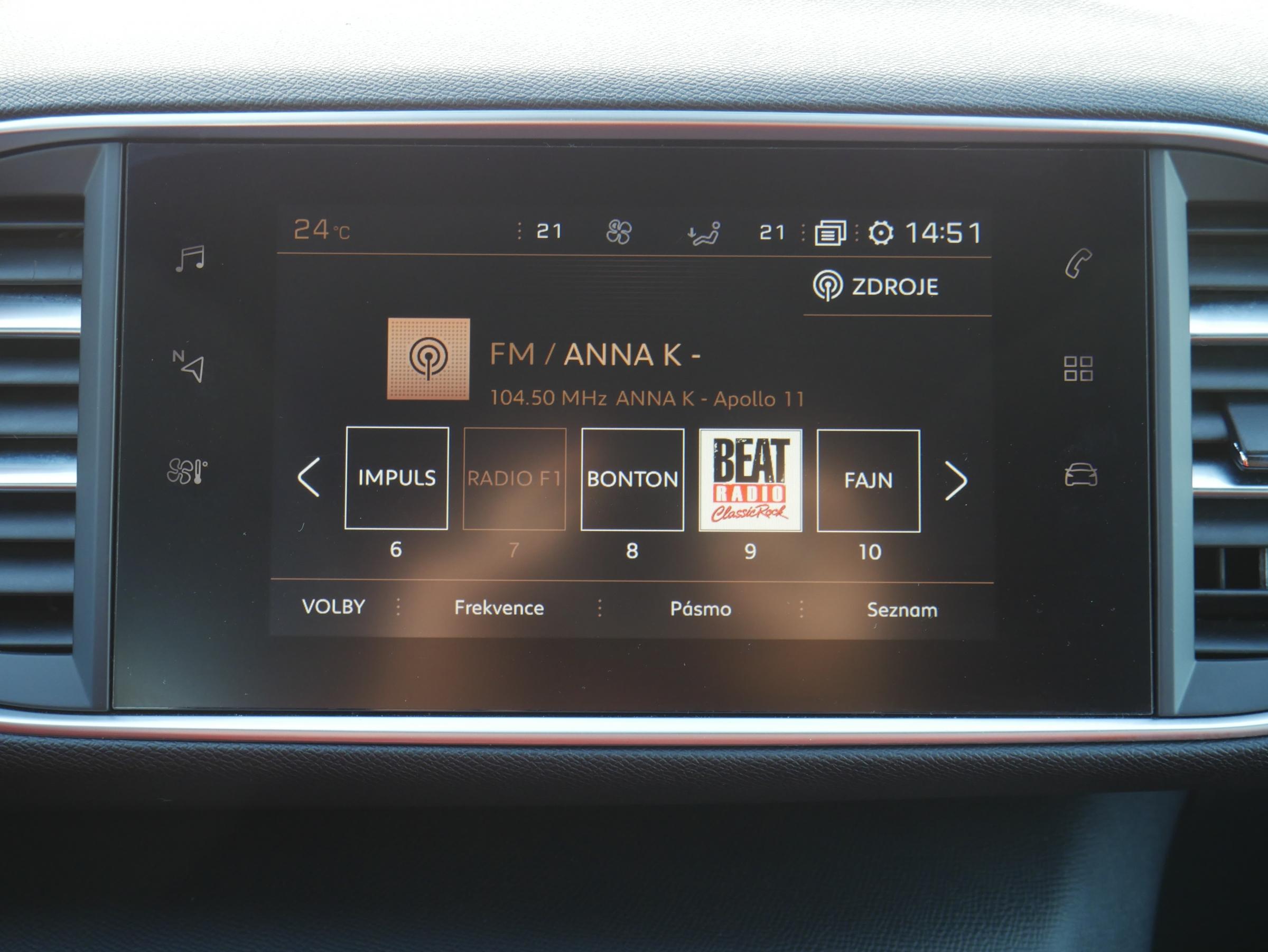 Peugeot 308, 2019 - pohled č. 13