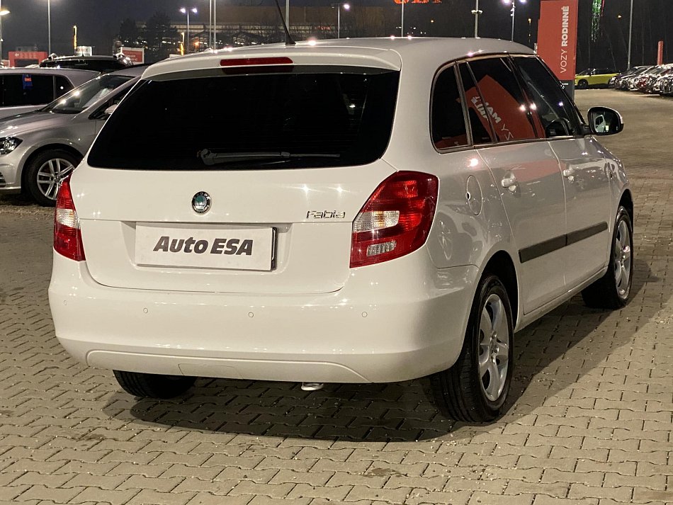 Škoda Fabia II 1.6 TDi Elegance