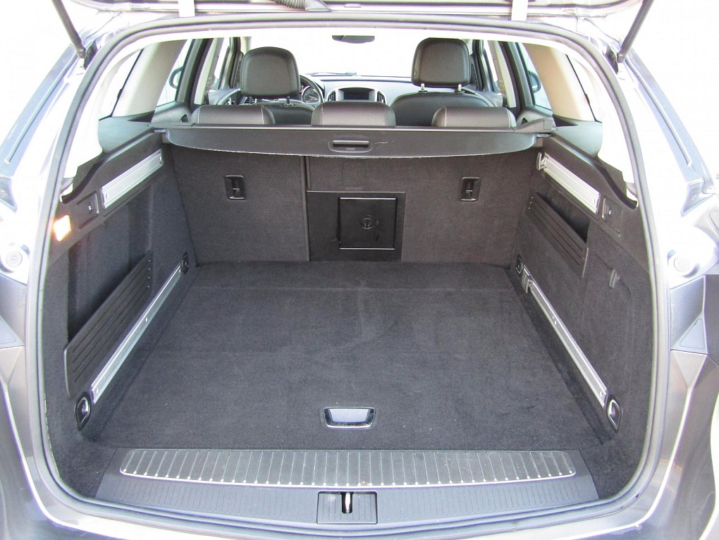 Opel Astra 1.6 T Cosmo