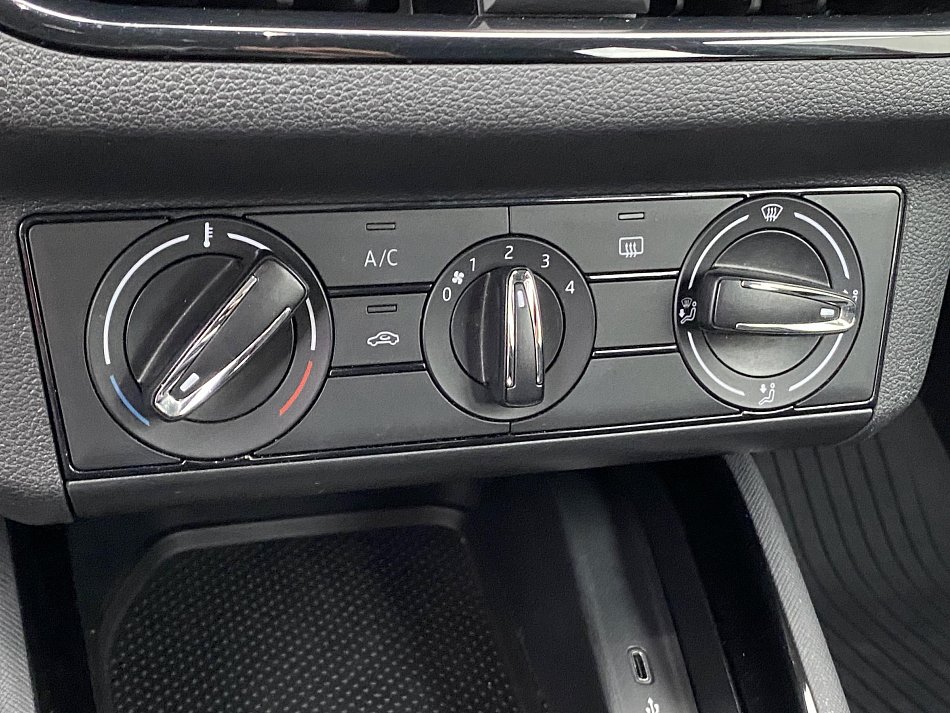 Škoda Kamiq 1.0 TSi Ambition