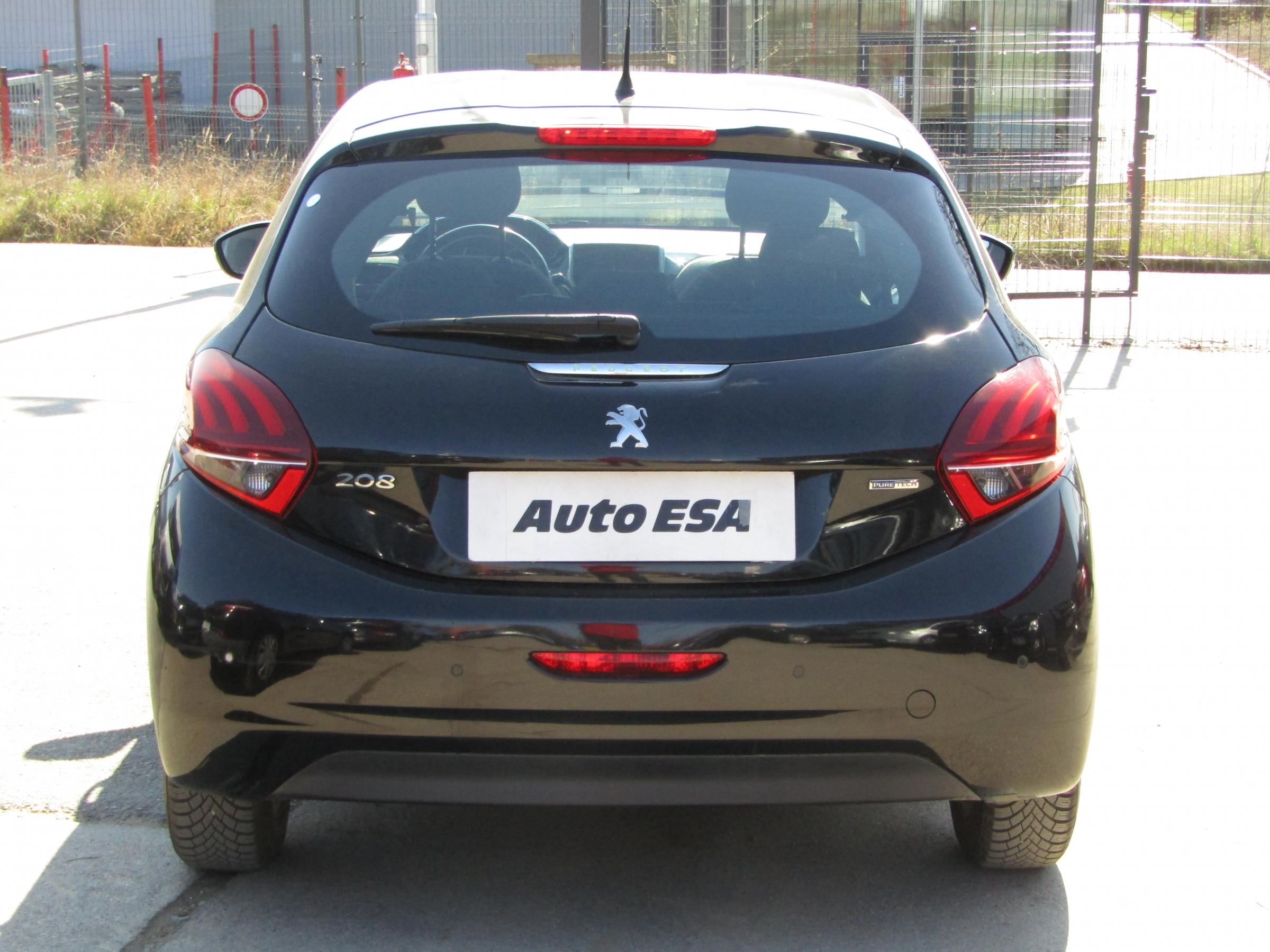 Peugeot 208, 2017 - pohled č. 5