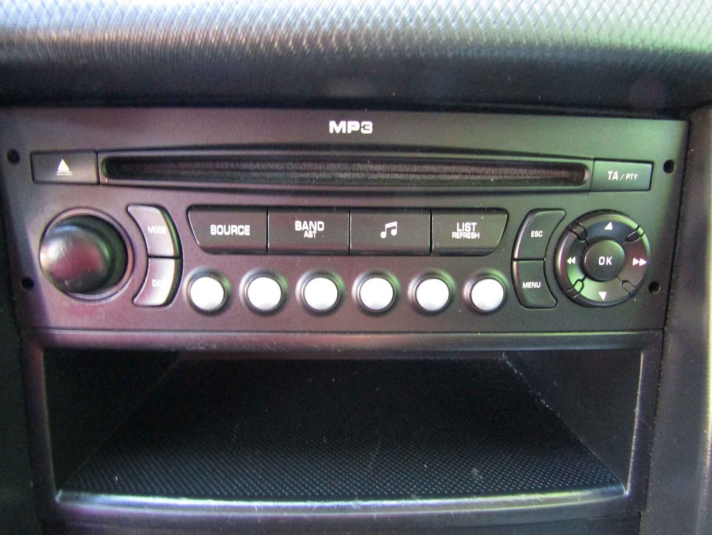 Peugeot 207 1.4 i 