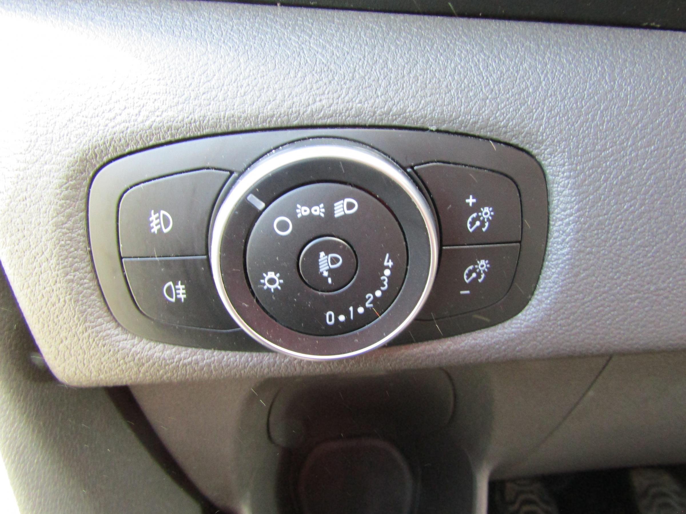 Ford Tourneo Custom, 2019 - pohled č. 15