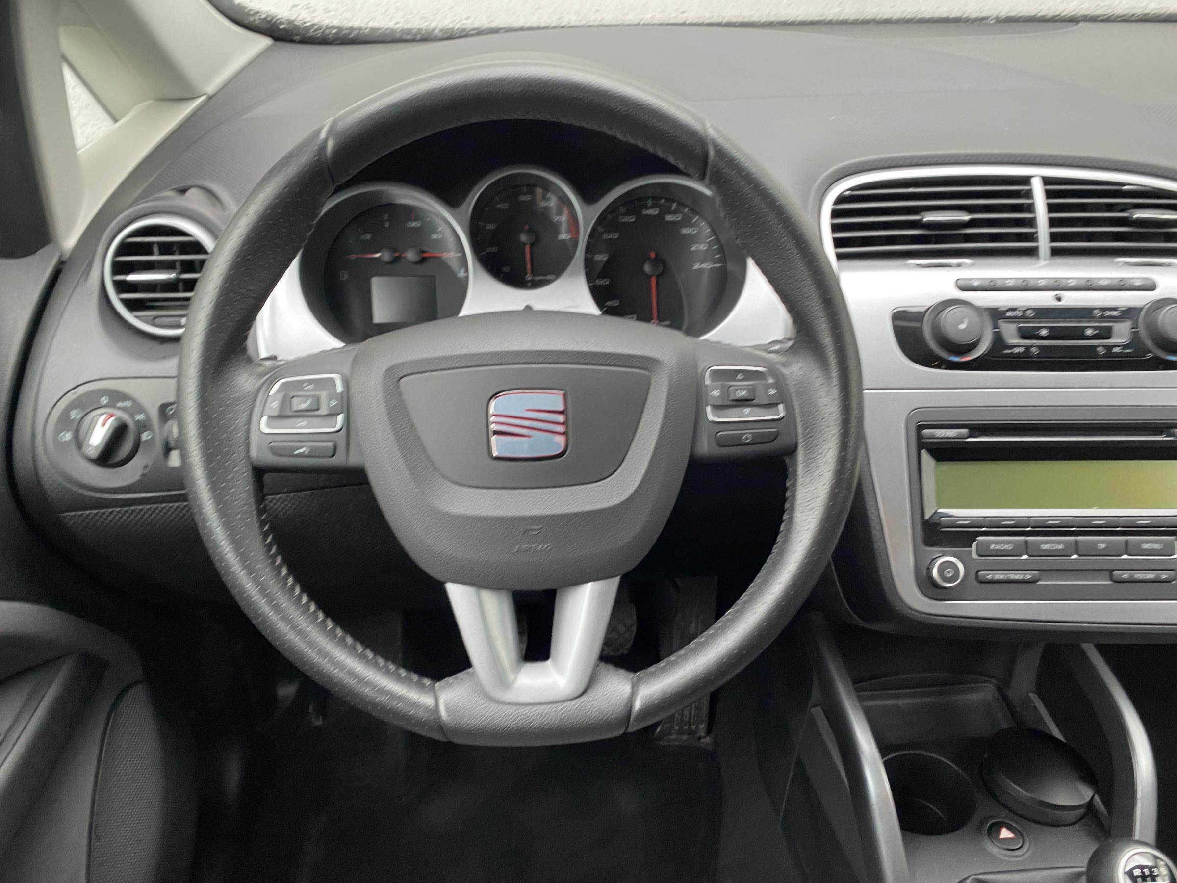 Seat Altea, 2013 - pohled č. 11