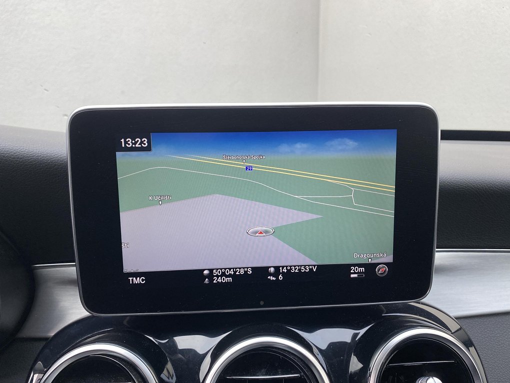 Mercedes-Benz Třída C 2.2CDi 